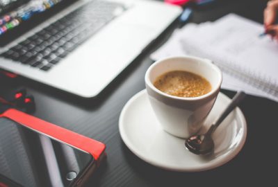 Arbetar med investeringar